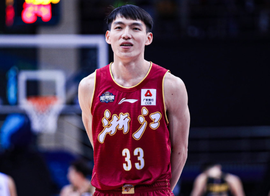 CBA全明星-吴前23分获全明星MVP 南区123-109胜北区取4连胜