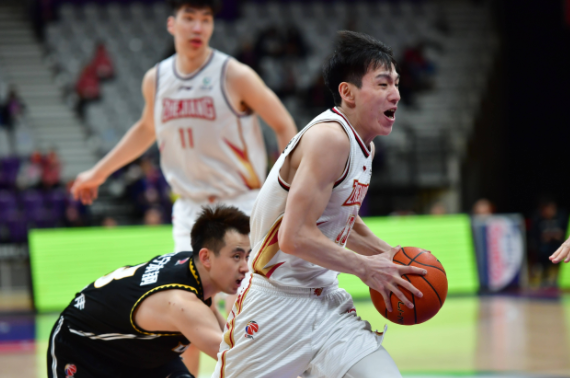 CBA-浙江123-87轻取同曦迎4连胜 吴前24分阿丘尔空砍20+15