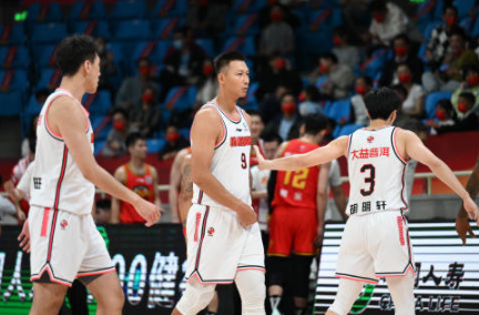 CBA-广东全员得分123-96轻取北控 张昊21分易建联7+3