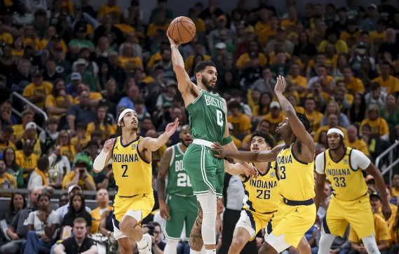 再进总决赛！双探花合砍55分 内姆哈德24+10 绿军横扫步行者