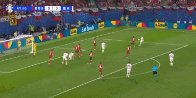 1718758469900430.gif 2.gif