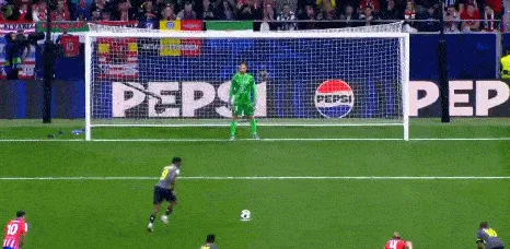 1729734294658845.gif 4.gif