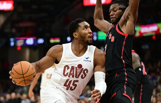 杰罗姆26+5 米切尔26分 巴恩斯18+7+7 骑士3人20+轻取猛龙