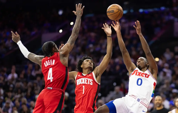 杰伦-格林41+7 申京加时砍11分 马克西39+10 火箭加时胜76人