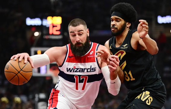 小莫布里19+10 普尔13+4&末节没打 骑士7人上双送奇才15连败