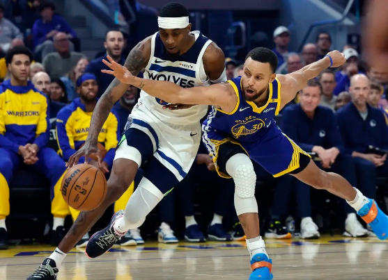 爱德华兹30+9助 库里23分 森林狼107-90战胜勇士迎4连胜 爱德华兹30+9助 库里23分 森林狼107-90战胜勇士迎4连胜