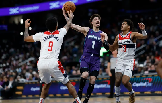 普尔27分 萨尔19+9+5 鲍尔34+13 奇才送黄蜂3连败