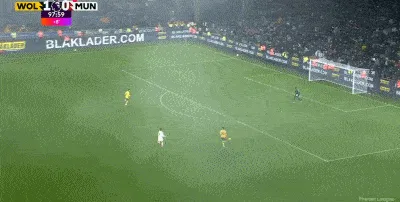 1735241405207820.gif 3.gif