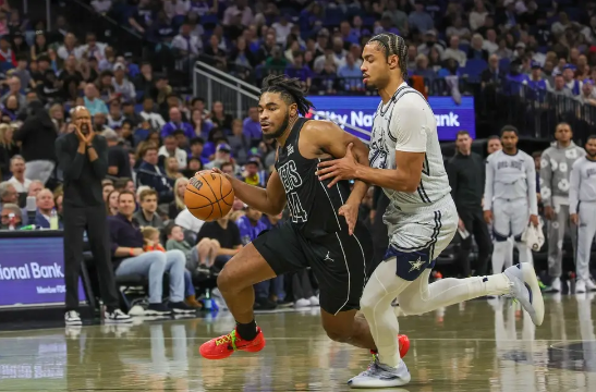 安东尼上篮绝杀 萨格斯伤退 托马斯25+6+6 魔术21分逆转篮网 安东尼上篮绝杀 萨格斯伤退 托马斯25+6+6 魔术21分逆转篮网