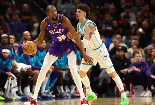 布克30+8 KD27+8+5 鲍尔25+6+11 马威24+16 太阳复仇黄蜂