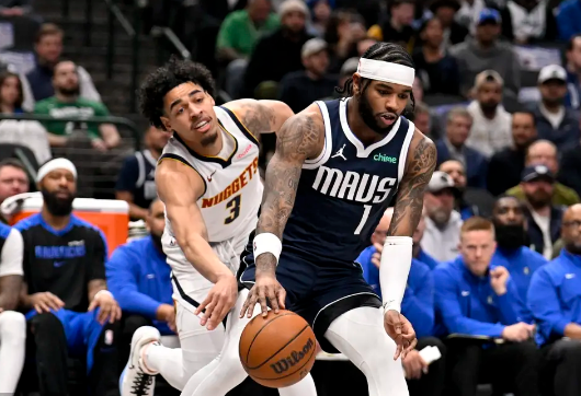 穆雷45+6 约基奇三双 欧文复出18中4 掘金再胜独行侠迎4连胜