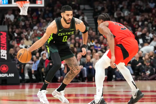 双探花合计31中9 猛龙力克绿军 1胜15负之后连克强敌迎2连胜