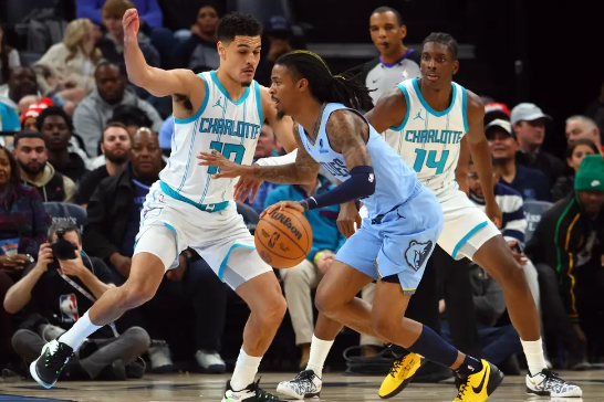 莫兰特16+13 肯纳德23分 马威38+9 灰熊轻取黄蜂迎4连胜