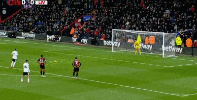 1738429958816982.gif 2.gif