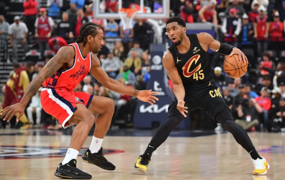 伦纳德33+7哈登22分 祖巴茨28+20快船132-119胜骑士