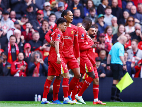 英超-利物浦2-1战胜西汉姆,罗伯逊乌龙,范戴克绝杀 英超-利物浦2-1战胜西汉姆,罗伯逊乌龙,范戴克绝杀