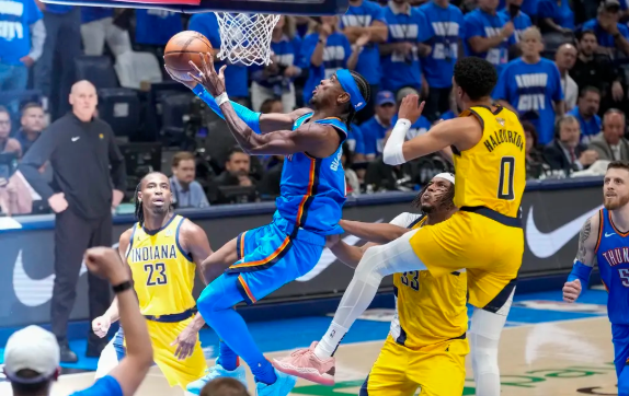 亚历山大34+5+8 哈利伯顿17+6+5失误 雷霆胜步行者扳成1-1！